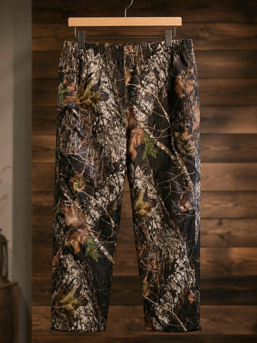 Men's Camouflage Cargo Pants - Brown/Green Camo